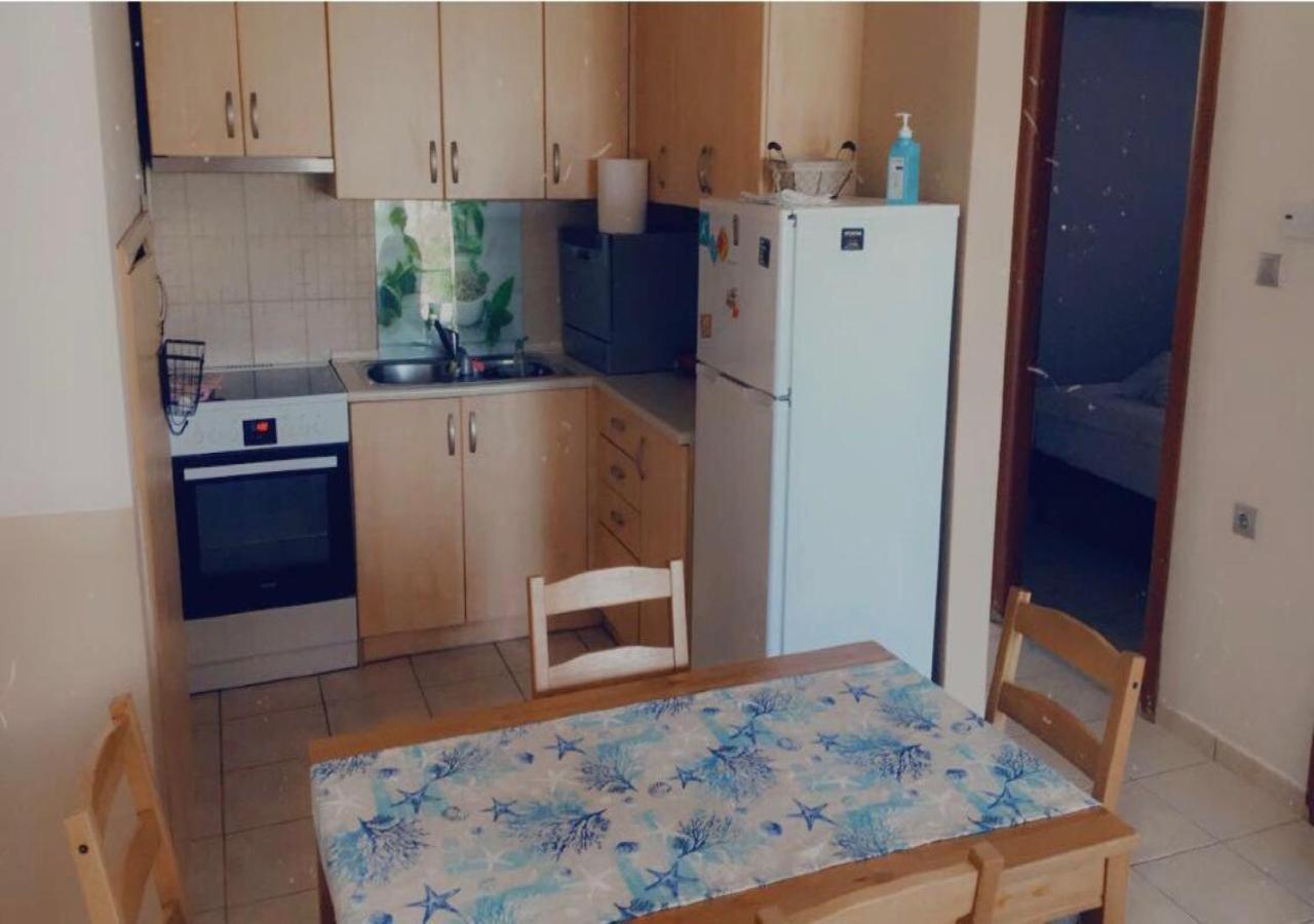 Blue Appartment Nea Iraklitsa Eksteriør billede
